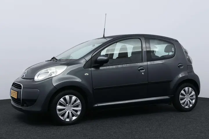 Citroen C1 2011 photo 3