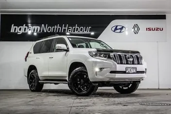 Toyota Land Cruiser Prado 2022 photo 2