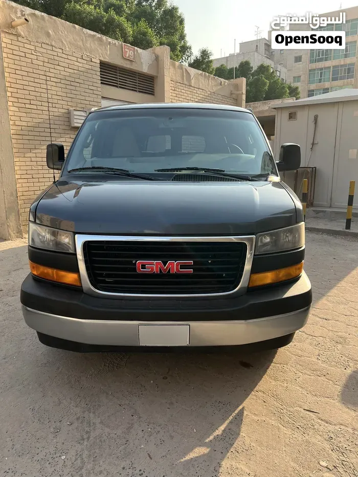 GMC Savana