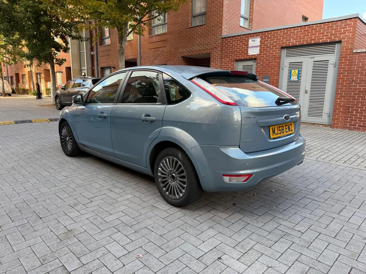 Ford Focus 2009 photo 3
