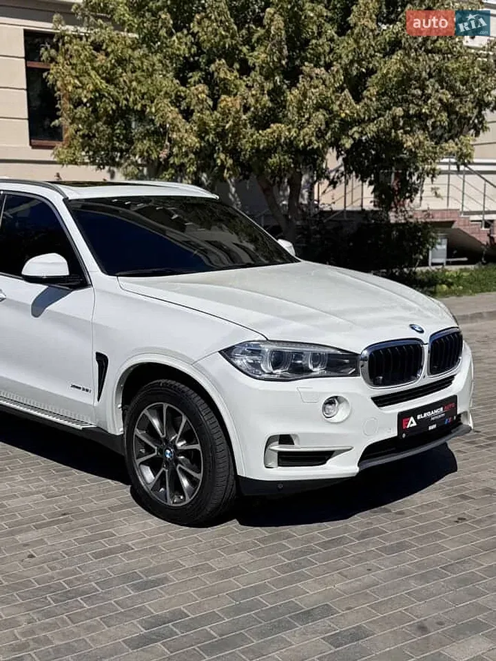 BMW X5 2017 photo 2