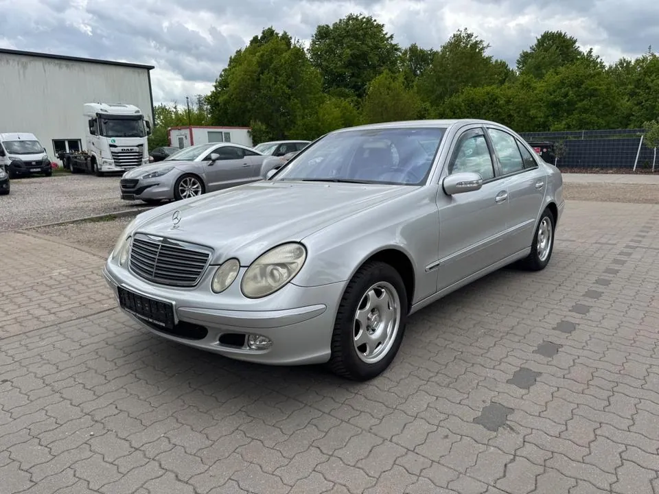 Mercedes-Benz E 200 E-Klasse