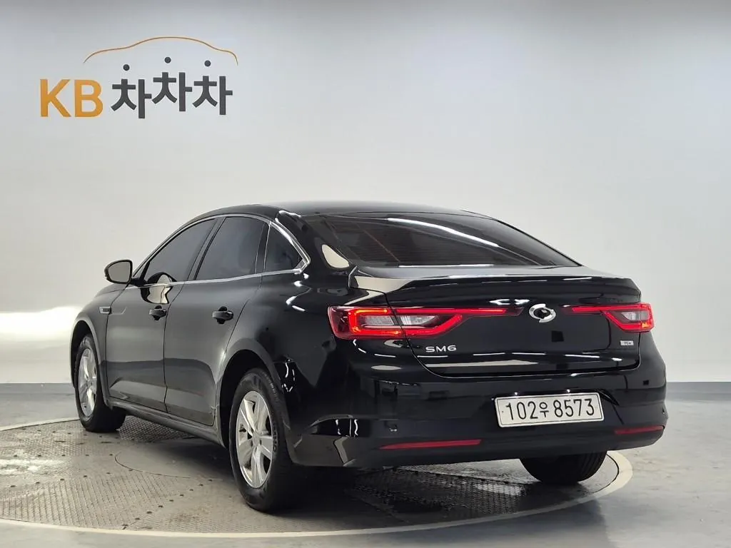 Renault Korea Sm6 2022 photo 2