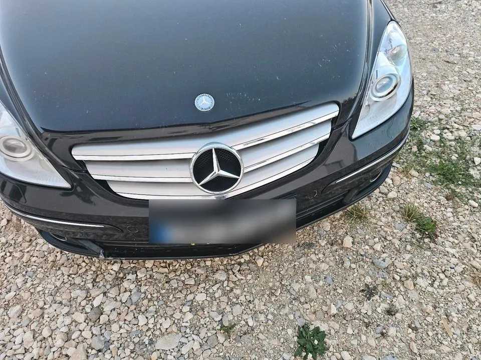 Mercedes-Benz B200