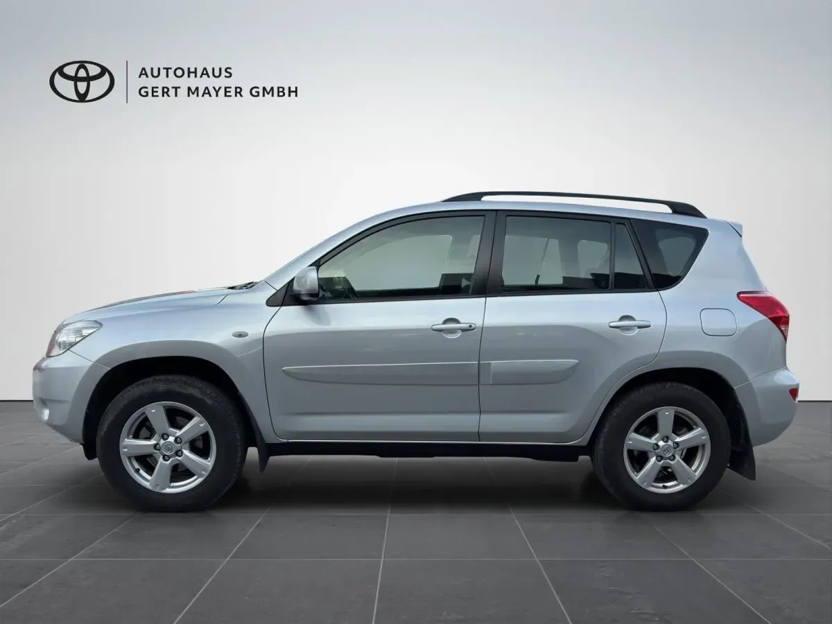Toyota Rav4 2007 photo 3