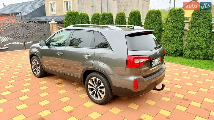 Kia Sorento 2013 photo 4