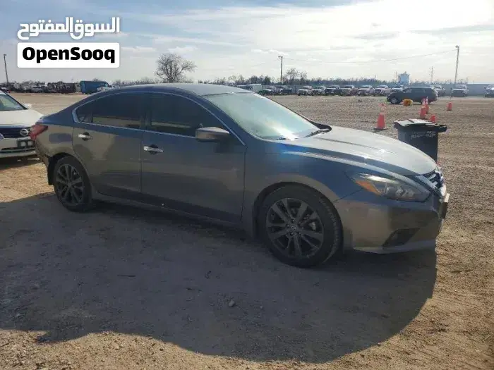 Nissan Altima 2018 photo 4