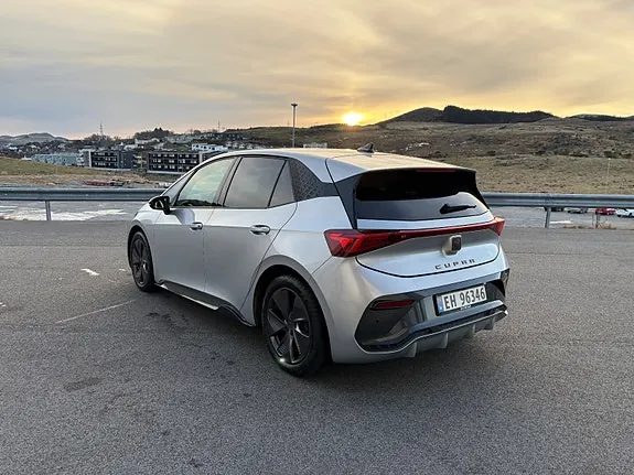 Cupra Born 2024 photo 5