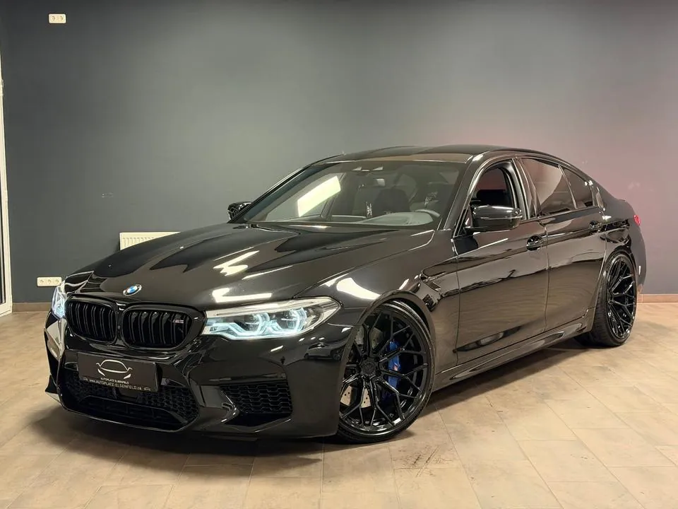 BMW M5 F90