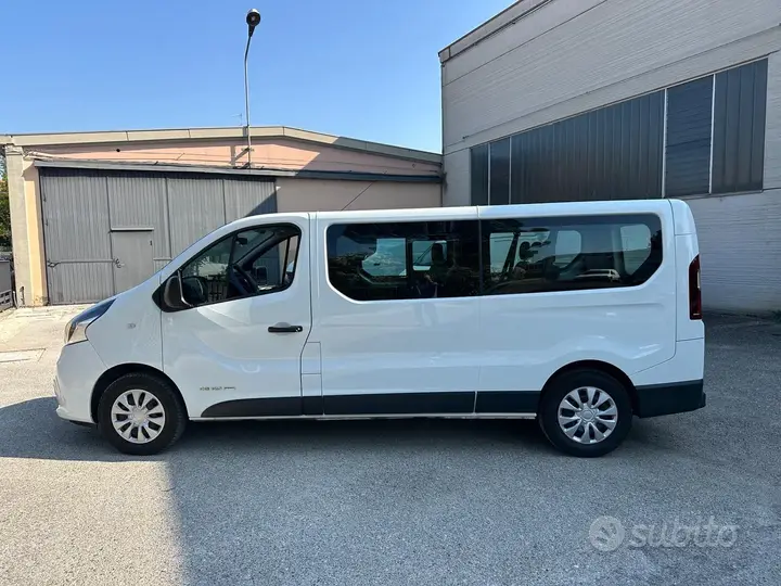 Renault Trafic 2017 photo 5