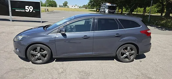 Ford Focus 2012 photo 5