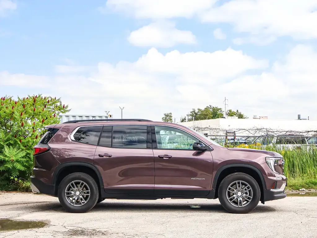 GMC Acadia 2026 photo 4