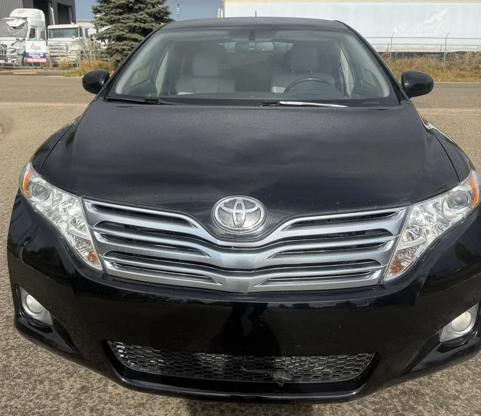 Toyota Venza 2009 photo 2