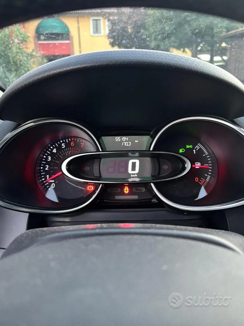 Renault Clio 2017 photo 4