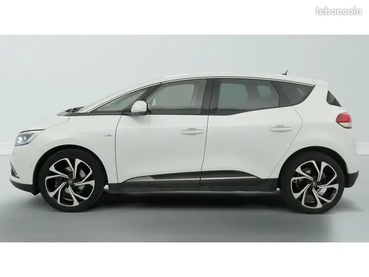 Renault Scenic 2017 photo 2