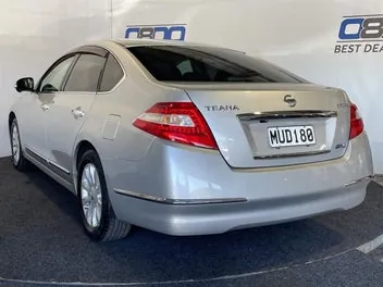 Nissan Teana 2010 photo 5