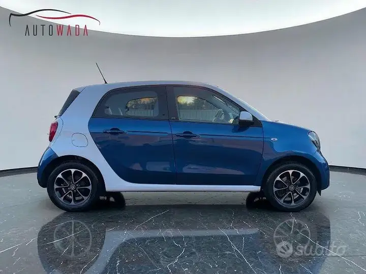 Smart Forfour 2015 photo 2