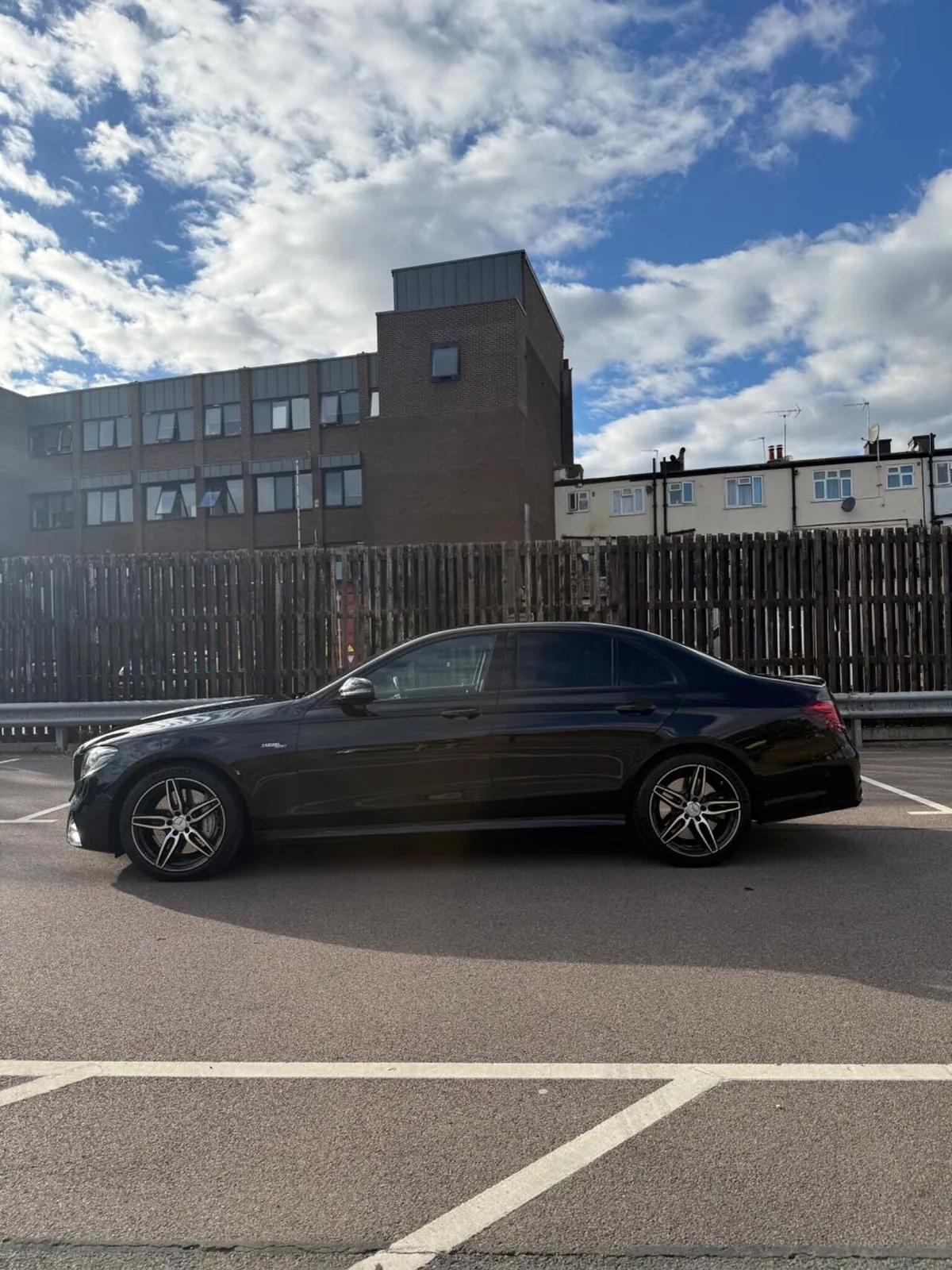 Mercedes-Benz E-Class 2019 photo 3