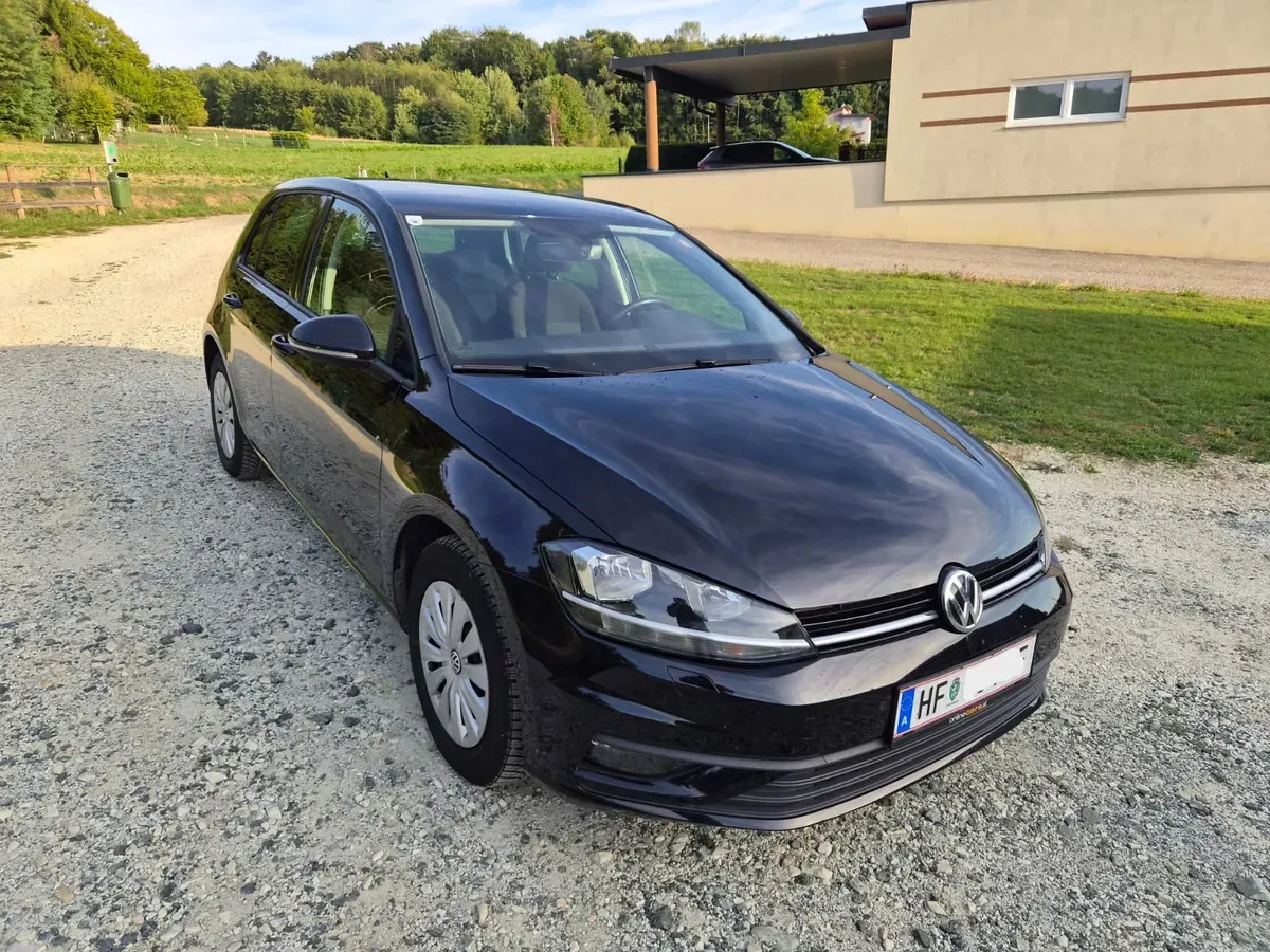 Volkswagen Golf 2018 photo 2