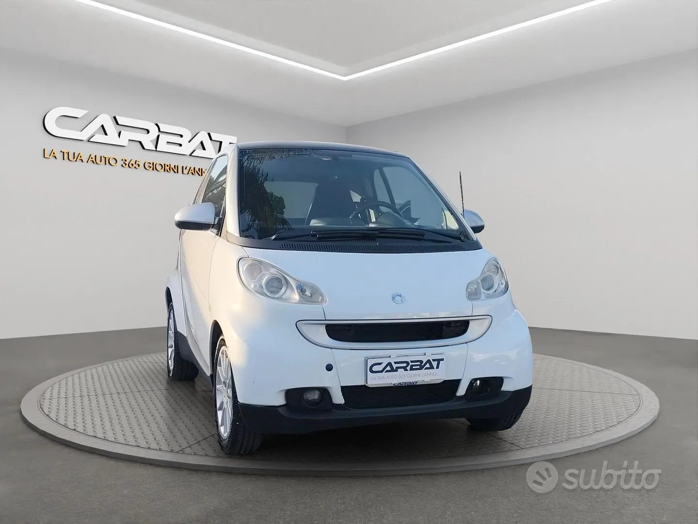 Smart Fortwo 2010 photo 3