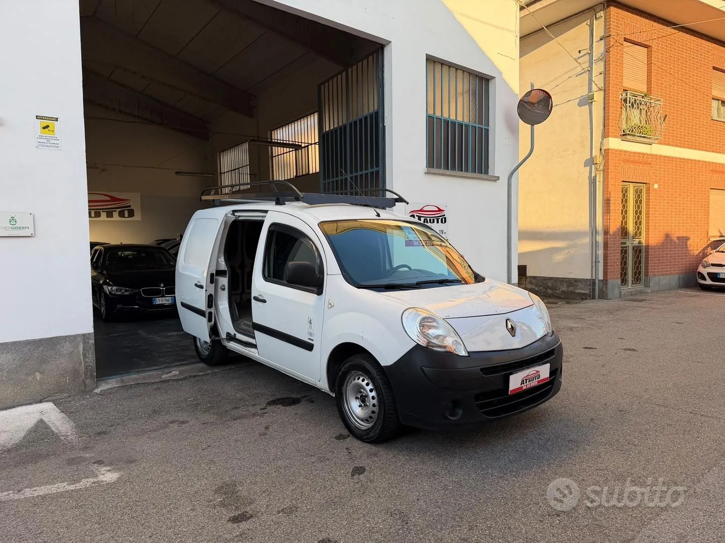 Renault Kangoo 2010 photo 4