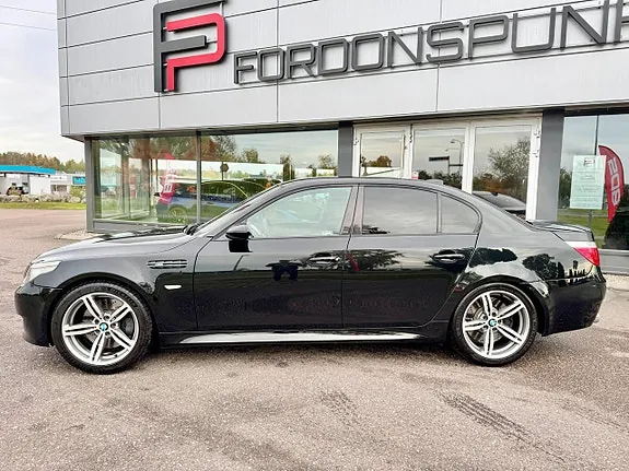 BMW M5 2006 photo 4
