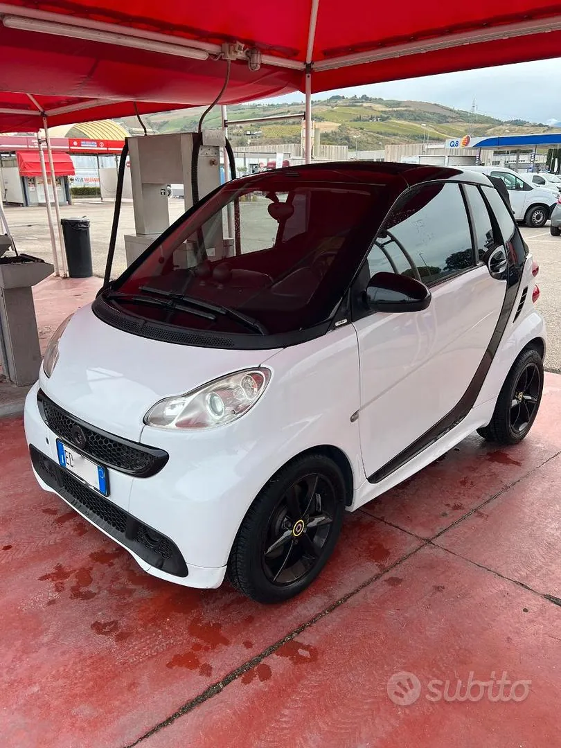 Smart Fortwo Cabrio 2010 photo 2