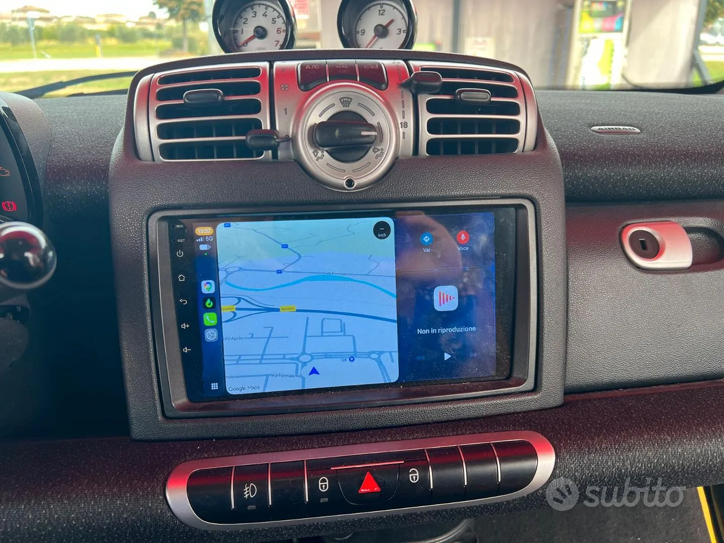 Smart Fortwo Cabrio 2010 photo 4