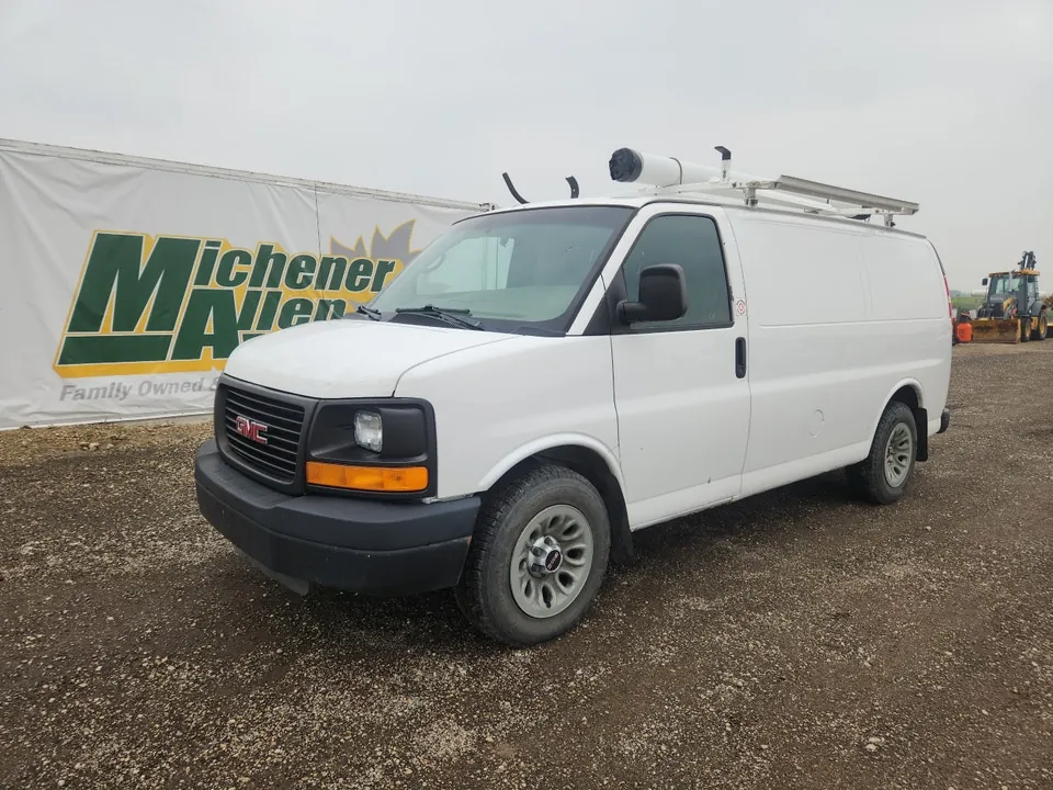 GMC Savana