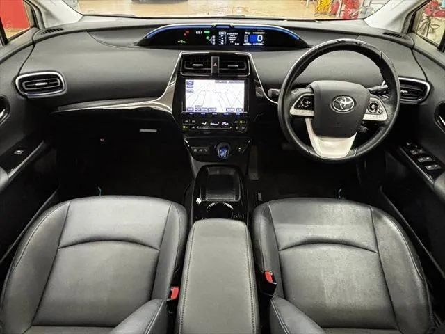 Toyota Prius 2016 photo 3