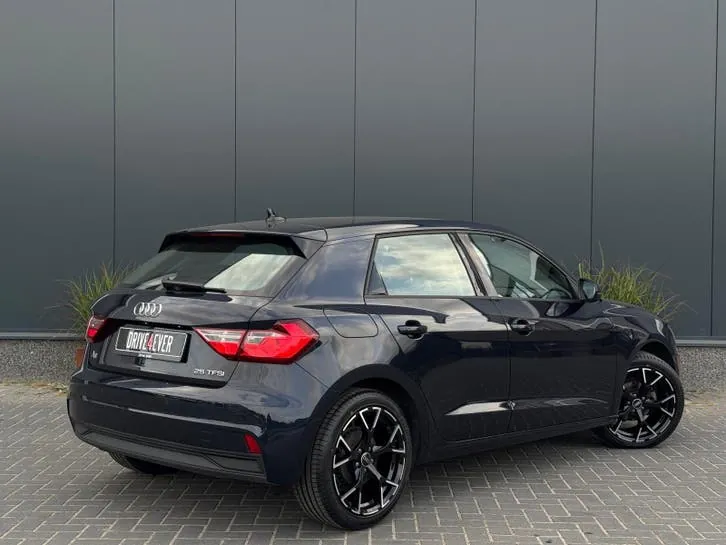Audi A1 2022 photo 3
