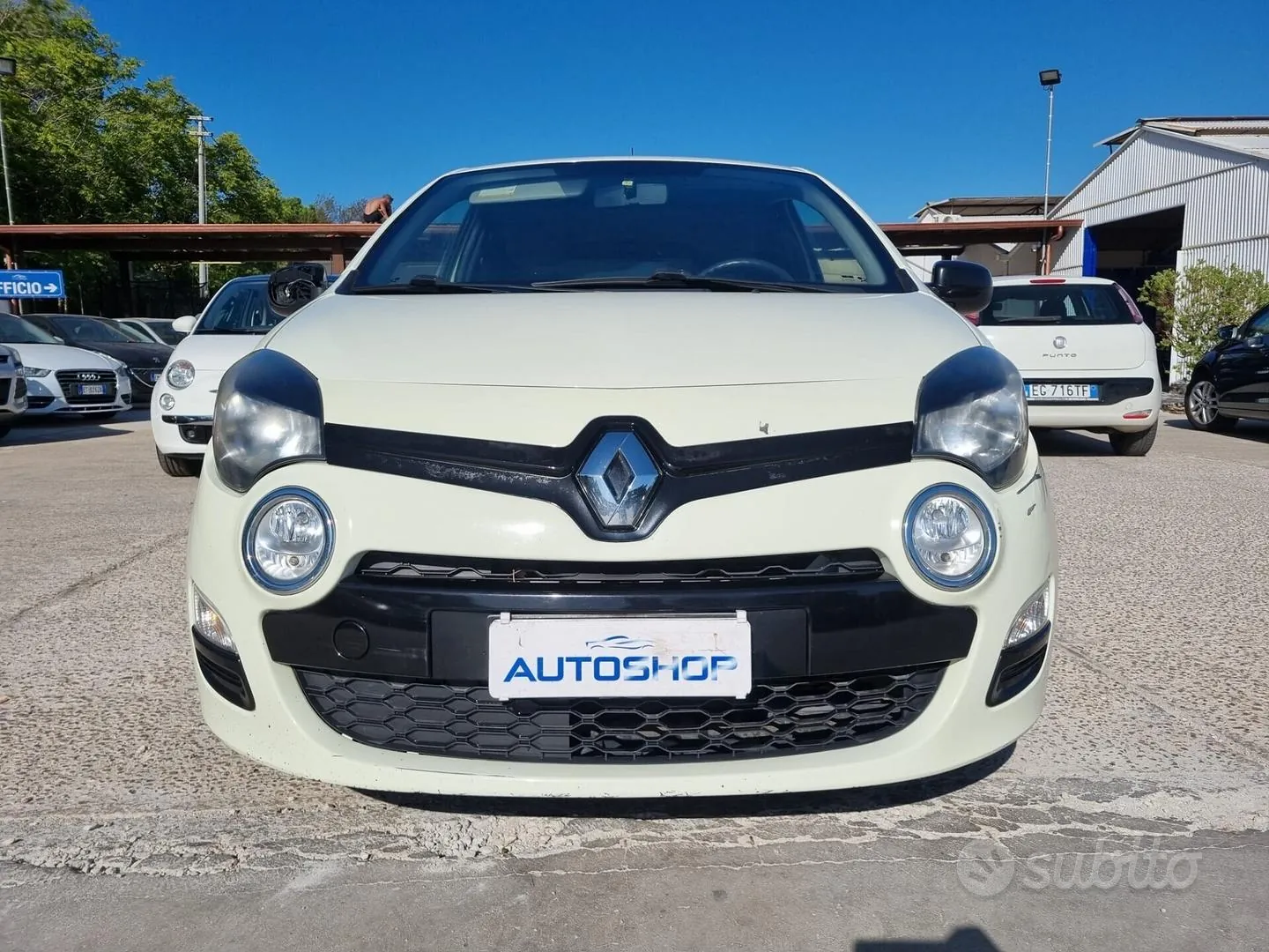 Renault Twingo 2013 photo 2
