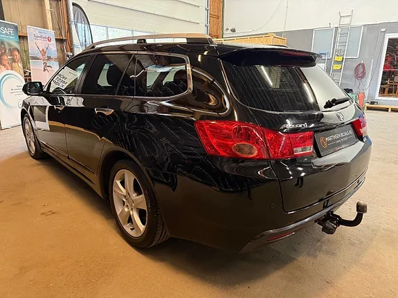 Honda Accord 2011 photo 4
