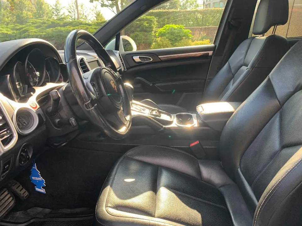 Porsche Cayenne 2013 photo 3