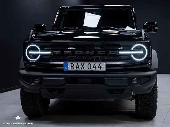 Ford Bronco 2023 photo 2
