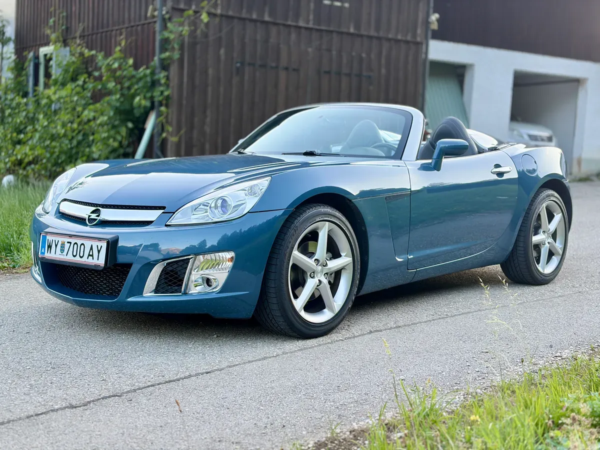 Opel Gt 2007 photo 3