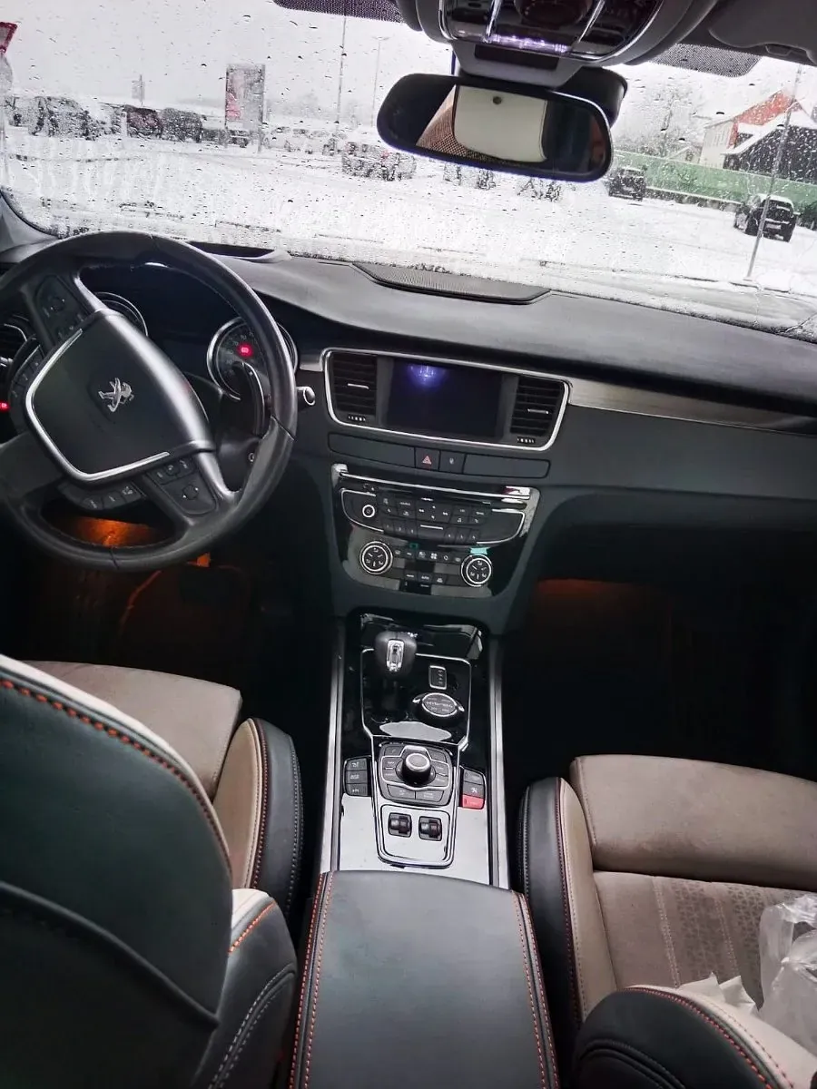 Peugeot 508 2012 photo 2