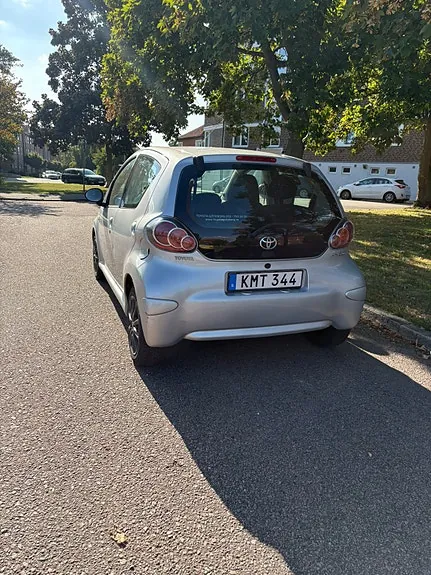 Toyota Aygo 2011 photo 3