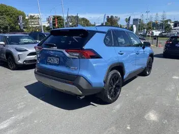 Toyota Rav4 2024 photo 3