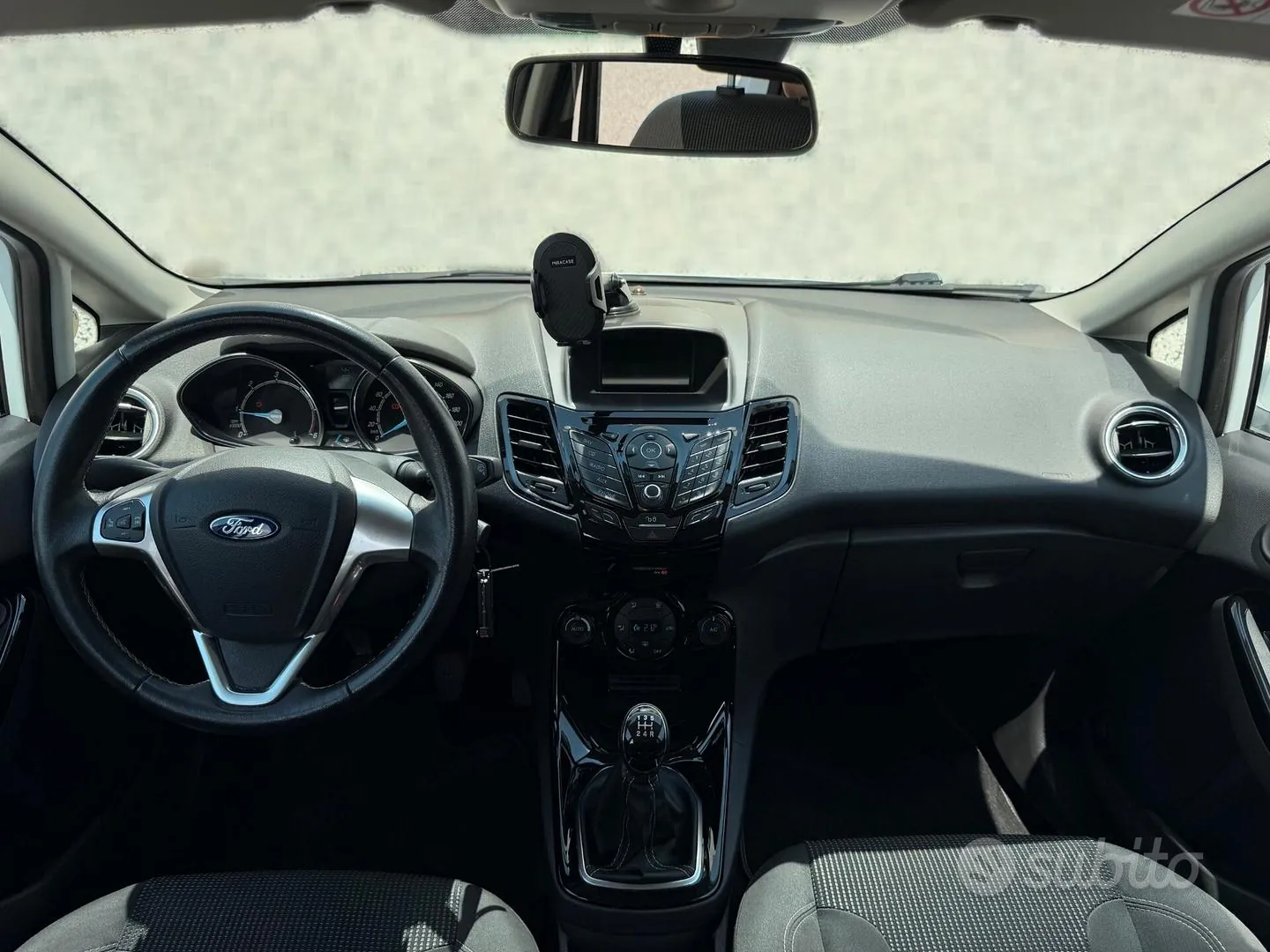 Ford Fiesta 2016 photo 5