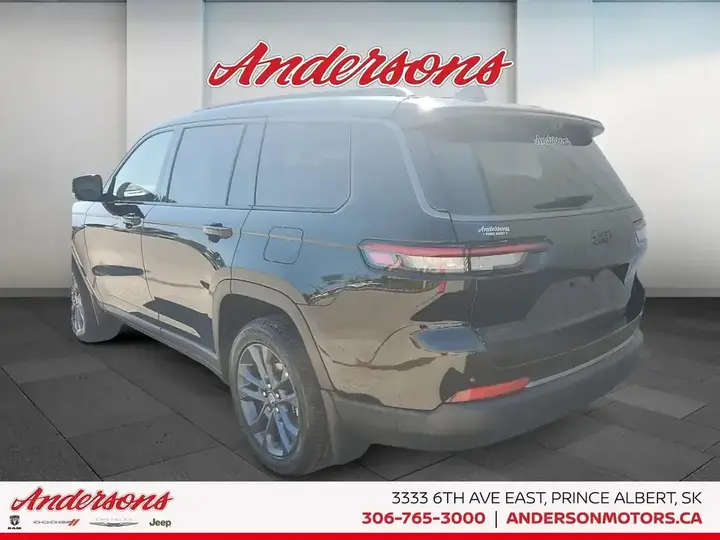 Jeep Grand Cherokee 2026 photo 4