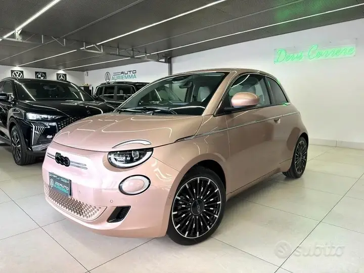 Fiat 500E