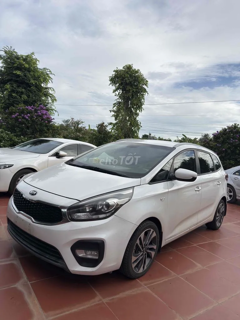 Kia Rondo