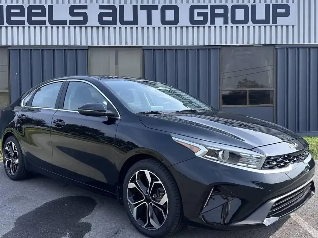 Kia Forte 2022 photo 3