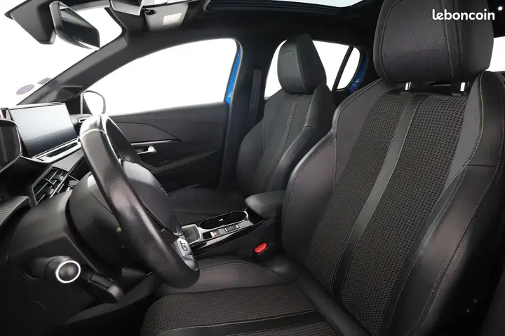 Peugeot 208 2020 photo 5