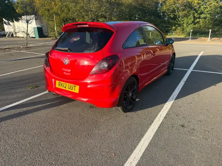 Vauxhall Corsa 2012 photo 3