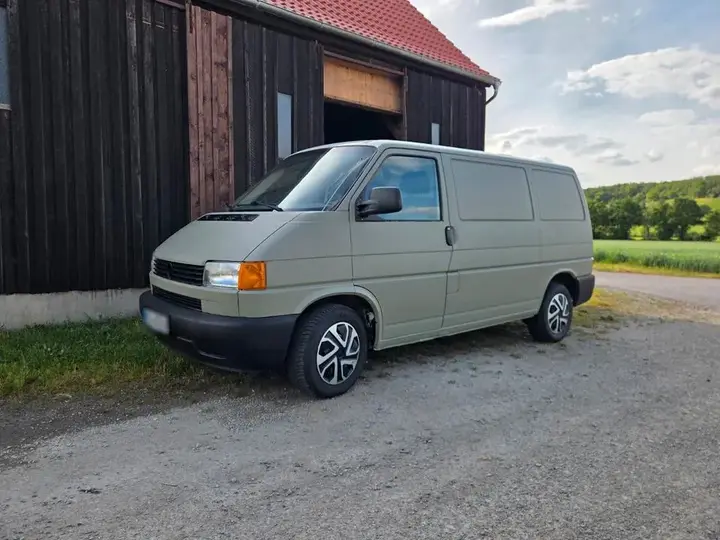 Volkswagen T4