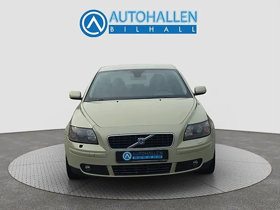 Volvo S40 2004 photo 2