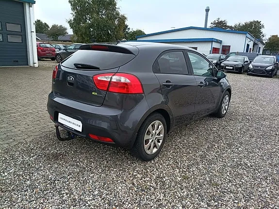 Kia Rio 2014 photo 4