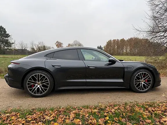 Porsche Taycan 4S 2020 photo 4